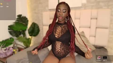 estefany online show from March 2025 11:39:02 AM