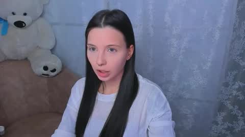 Snapshot of estercollins chatting on November 2025 09:48:01 PM Ester online show from November 2025 09:48:01 PM