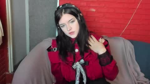 Ester  online show from April 2026 03:50:02 PM