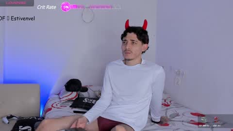 estivenvel online show from February 2025 03:26:01 PM