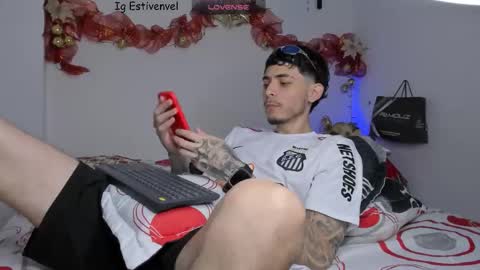 Snapshot of estivenvel chatting on November 2025 03:56:02 PM estivenvel online show from November 2025 03:56:02 PM