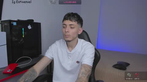 Snapshot of estivenvel chatting on March 2026 08:38:01 PM estivenvel online show from March 2026 08:38:01 PM