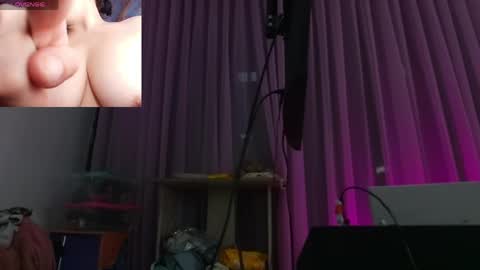 Estrella online show from April 2026 12:00:02 PM