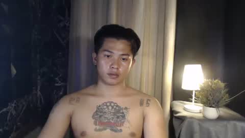 Snapshot of esward_tynn chatting on September 2025 04:08:01 PM im esward tynn online show from September 2025 04:08:01 PM