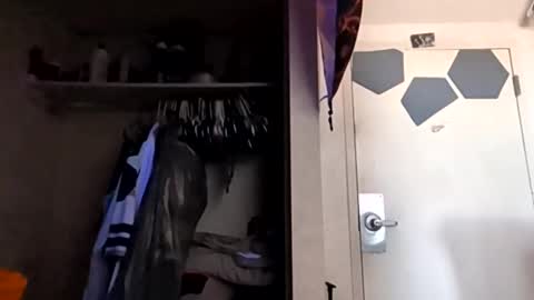 et528007 online show from April 2026 10:21:02 PM