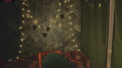 Snapshot of eternalophelia chatting on February 2026 09:11:01 PM Sophia online show from February 2026 09:11:01 PM