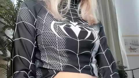 Natalie online show from March 2026 05:45:02 AM