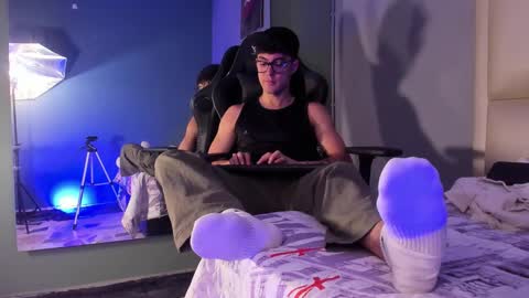 Etham online show from September 2025 05:03:01 PM