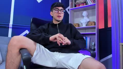 Etham online show from October 2025 02:26:01 PM