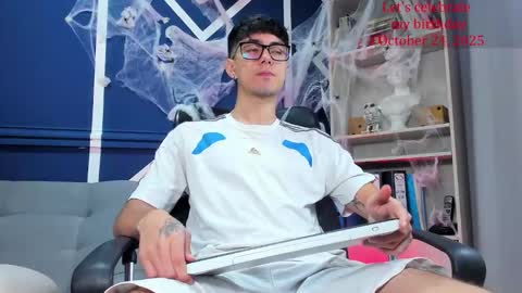 Etham online show from October 2025 02:07:01 PM