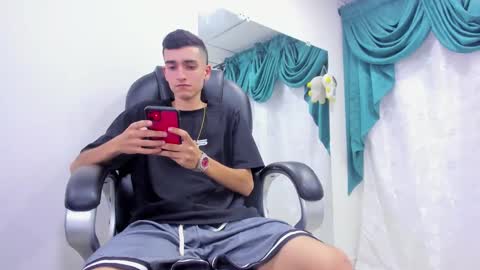 Ethan online show from January 2025 11:02:01 PM