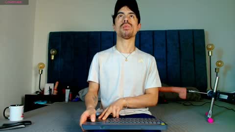 ethan  online show from April 2026 03:37:02 AM