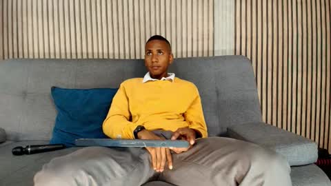 King Ethan online show from October 2025 02:54:01 PM