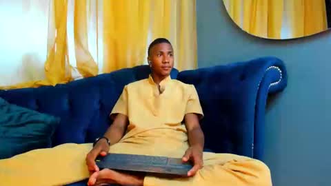 King Ethan online show from November 2025 02:56:01 PM