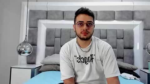 ethan_greys online show from November 2025 04:12:02 AM