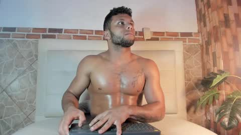 ethan helmut online show from December 2024 10:06:02 AM