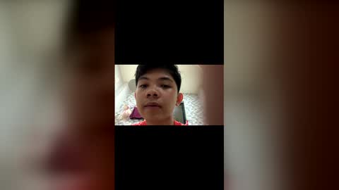 Snapshot of ethan_lauren chatting on April 2026 11:31:02 AM ethan_lauren online show from April 2026 11:31:02 AM