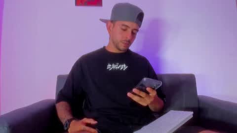 Ethan Muller online show from February 2025 07:49:01 PM