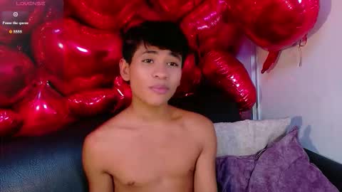 Snapshot of ethan_westt chatting on February 2026 08:51:01 PM Ethan online show from February 2026 08:51:01 PM