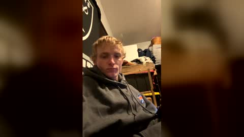 Snapshot of ethanbmx2001 chatting on April 2026 10:35:02 AM ethanbmx2001 online show from April 2026 10:35:02 AM