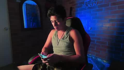 Snapshot of ethann2_ chatting on April 2026 06:54:01 AM ethann2_ online show from April 2026 06:54:01 AM