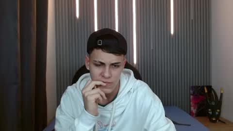 Snapshot of ethanx18 chatting on May 2026 02:51:02 AM ethanx18 online show from May 2026 02:51:02 AM