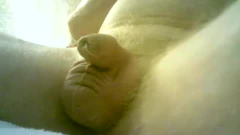 Snapshot of etim3085 chatting on May 2026 12:26:02 AM etim3085 online show from May 2026 12:26:02 AM