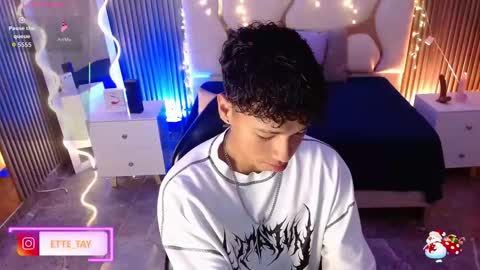 ette online show from December 2025 07:44:01 PM