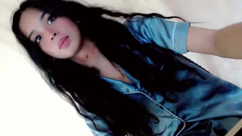 eunah_foxx online show from November 2025 10:04:01 PM