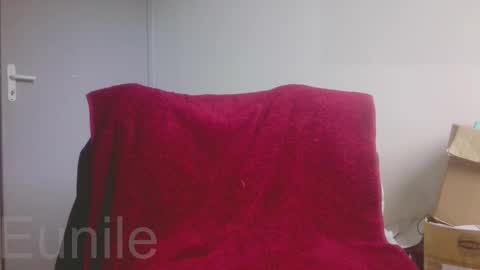 eunile online show from October 2025 02:49:01 PM