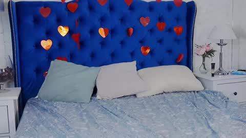 Snapshot of euphoria2u chatting on February 2025 08:54:01 PM euphoria2u online show from February 2025 08:54:01 PM