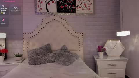 Snapshot of eureekaa chatting on September 2025 02:05:02 AM Eurekaa online show from September 2025 02:05:02 AM