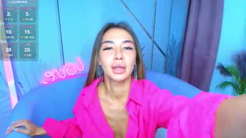 Snapshot of eva__morris chatting on July 2026 02:03:01 AM Eva online show from July 2026 02:03:01 AM