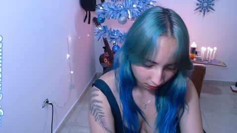 Snapshot of eva_brooks1 chatting on December 2024 09:33:02 PM Iris Smile independent model online show from December 2024 09:33:02 PM