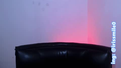 Snapshot of eva_brooks1 chatting on February 2025 04:12:02 AM Iris Smile independent model online show from February 2025 04:12:02 AM