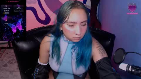 Snapshot of eva_brooks1 chatting on September 2025 08:14:01 PM Iris Smile independent model online show from September 2025 08:14:01 PM