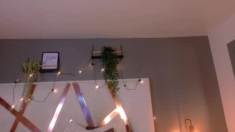 EVA DAEMON  online show from October 2025 10:52:02 PM