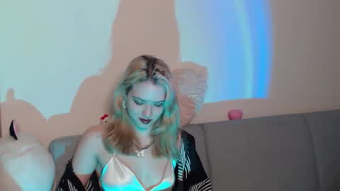 Eva Foxxxyy online show from February 2026 01:22:02 PM