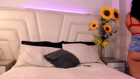 Snapshot of eva_jamees chatting on September 2025 02:48:01 AM Eva Jamees online show from September 2025 02:48:01 AM