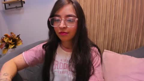 Angelinne online show from January 2025 02:46:02 AM