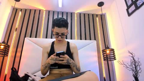 Snapshot of eva_monwalker chatting on November 2025 05:47:02 PM Eva cute online show from November 2025 05:47:02 PM