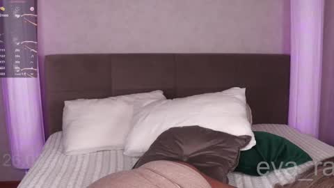 Eva online show from February 2025 10:09:02 PM