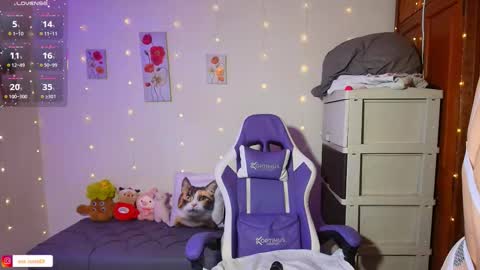 Eva  online show from January 2026 12:10:01 PM