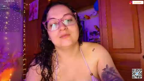 Snapshot of eva_rosse69 chatting on June 2026 12:04:02 PM Eva online show from June 2026 12:04:02 PM