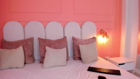 Snapshot of eva_saintt chatting on November 2025 02:14:01 AM eva_saintt online show from November 2025 02:14:01 AM