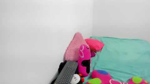 Snapshot of eva_sweet2 chatting on February 2026 12:36:01 AM Estefania online show from February 2026 12:36:01 AM