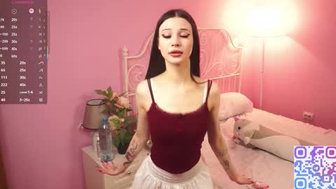 eva_vibe online show from October 2025 06:50:02 AM