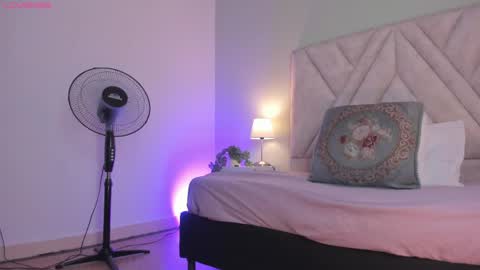 Snapshot of evaa_mills chatting on May 2026 07:55:02 PM Eva online show from May 2026 07:55:02 PM