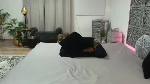 evabarbi online show from December 2024 11:39:02 PM