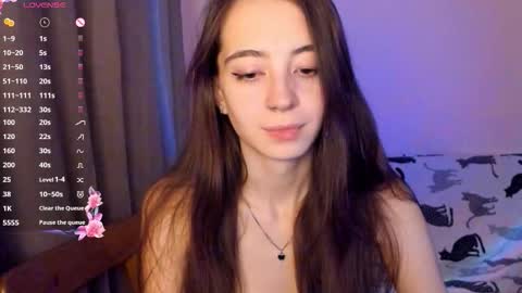 evabradly online show from November 2025 07:01:02 PM